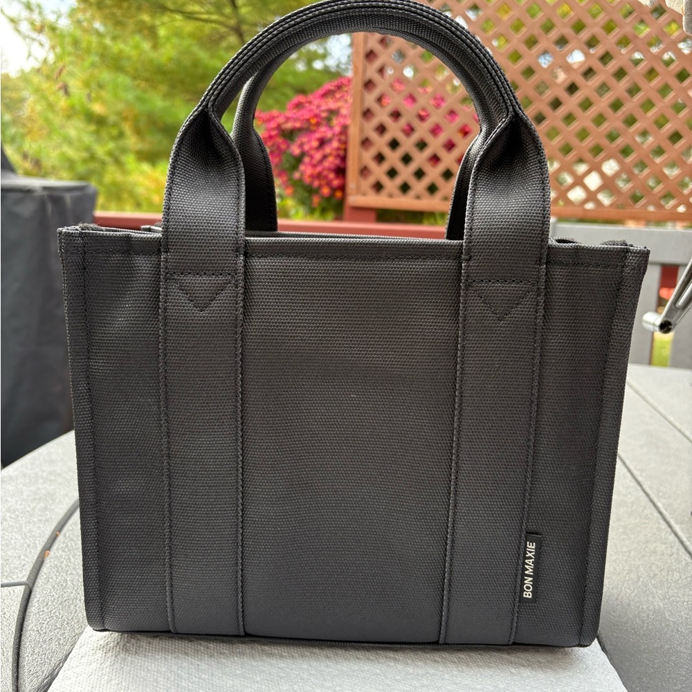 Bon Maxi Mini Tote- Crossbody- Black-**Unique interior**